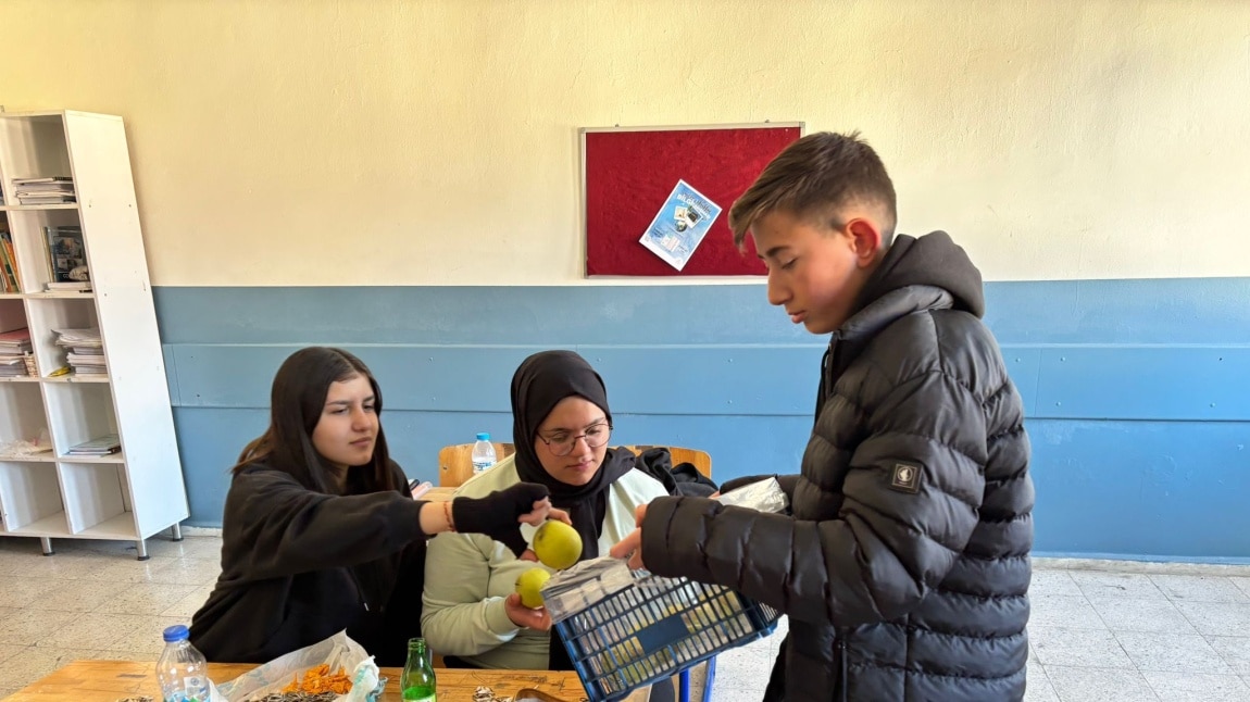 Okulumuzda meyve günü etkinliği yapıldı